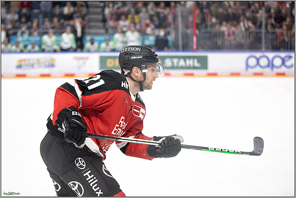 PENNY DEL; Koelner Haie- Bietigheim Steelers; Koeln, 19.11.2021